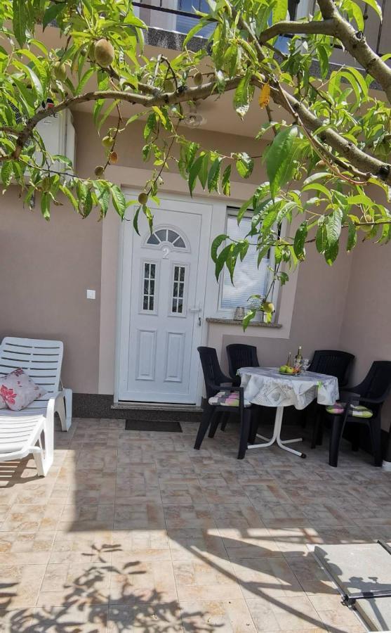 Apartments Zdenka Labin  Exterior photo